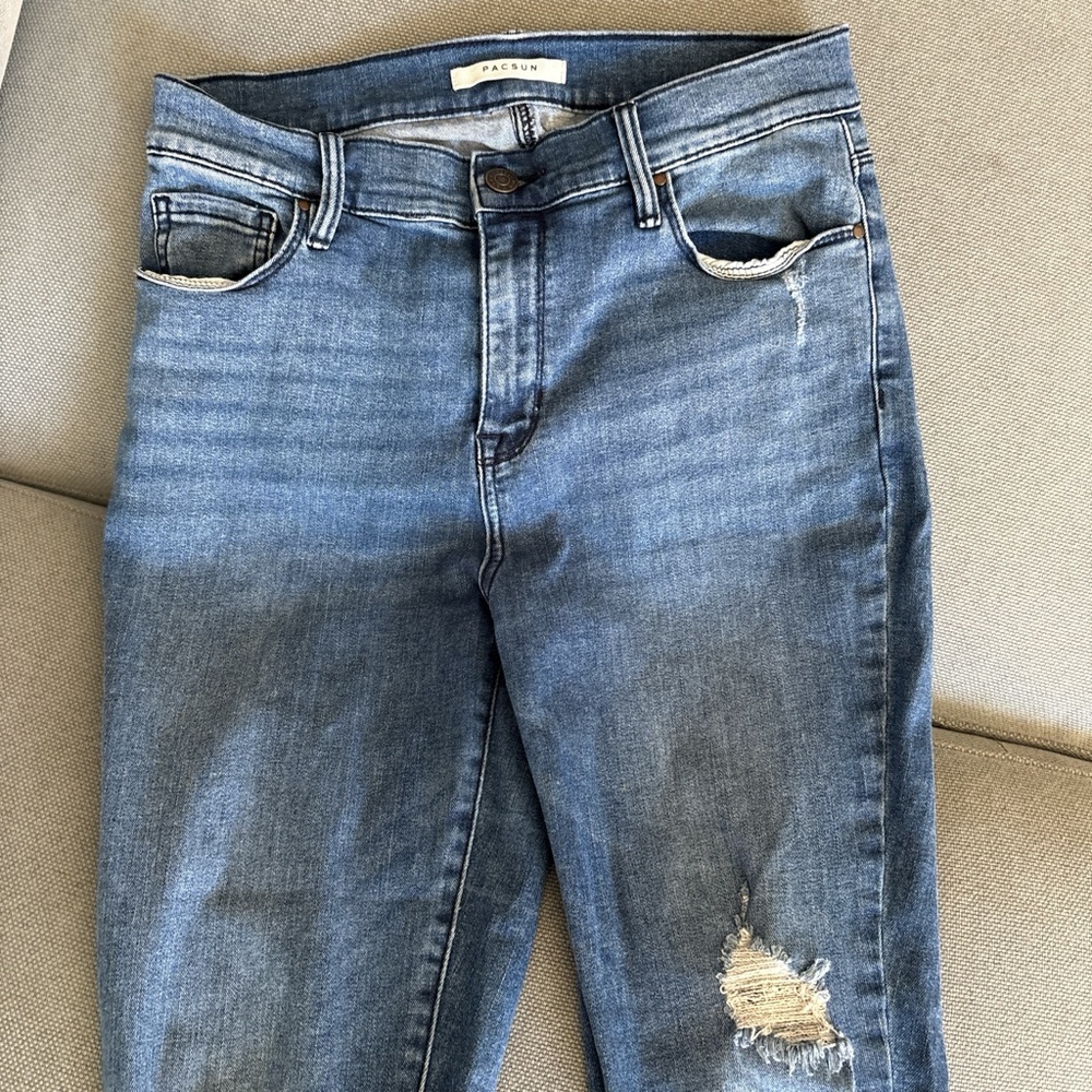 PAC SUN Distressed Women's Skinny Jeans - Blue trendy! PAC Sun is back !!